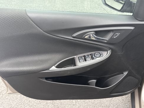 Used 2023 Chevrolet Malibu RS FWD image 16