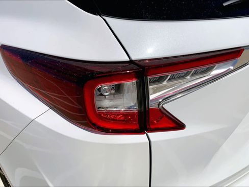 Used 2025 Acura RDX SH-AWD image 28