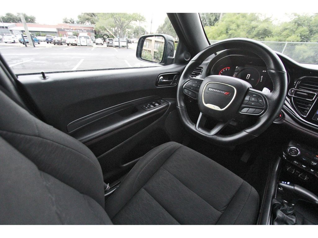 Used 2025 Dodge Durango GT AWD/4WD image 9