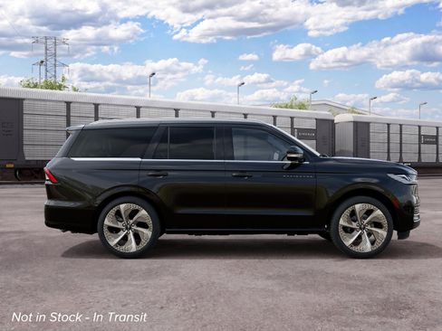 New 2027 Lincoln Navigator Black Label AWD/4WD image 5