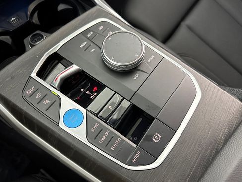 Used 2023 BMW i4 eDrive40 w/ Premium Package RWD image 18