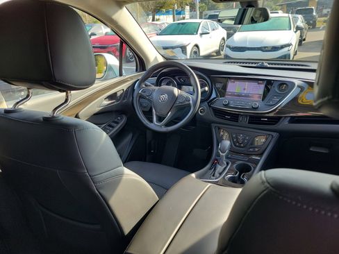 Used 2019 Buick Envision Essence image 12