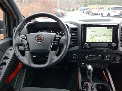 Used 2024 Nissan Frontier PRO-4X w/ Pro Convenience Package image 21