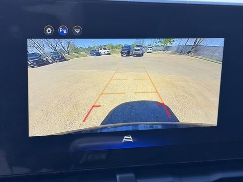 Used 2025 Chevrolet Equinox RS image 19