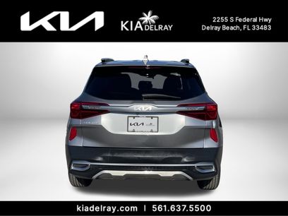 Used 2023 Kia Seltos S w/ Navigation Package