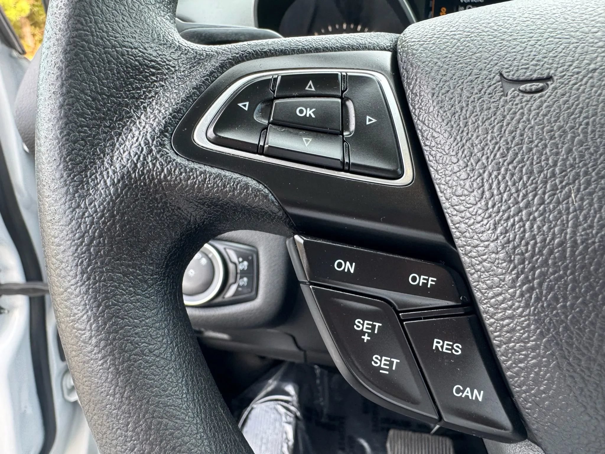 Used 2019 Ford Escape SE AWD/4WD image 15