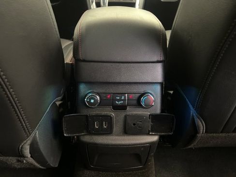 Used 2018 Ford Explorer Sport w/ Equipment Group 401A image 17