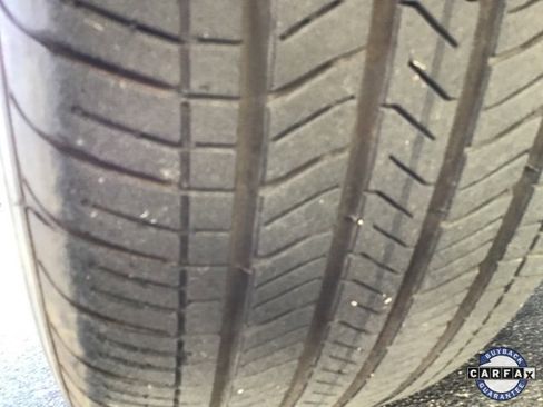 Used 2023 Toyota Highlander Limited image 16