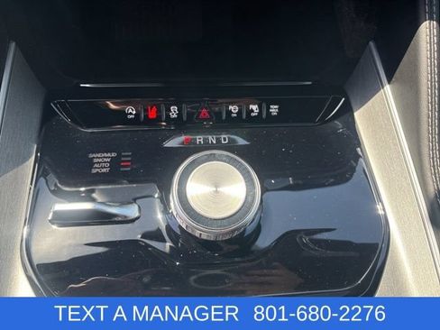New 2026 Jeep Grand Wagoneer L 4WD image 22
