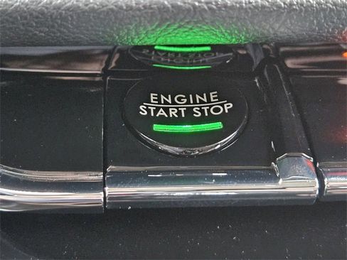 New 2025 Lincoln Corsair AWD w/ Equipment Group 101A image 20