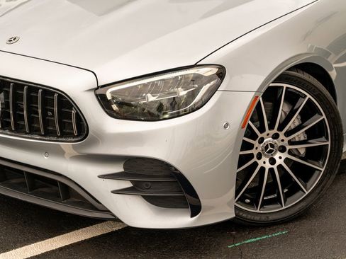 Used 2023 Mercedes-Benz E 450 Coupe image 3