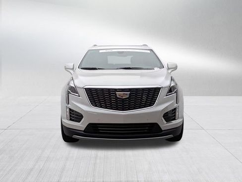 Certified 2023 Cadillac XT5 Premium Luxury w/ LPO, Floor Liner Package AWD/4WD image 2