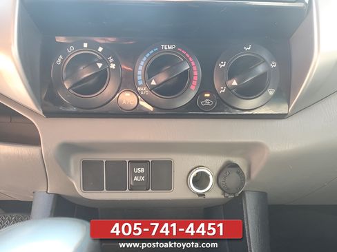 Used 2013 Toyota Tacoma PreRunner RWD image 17