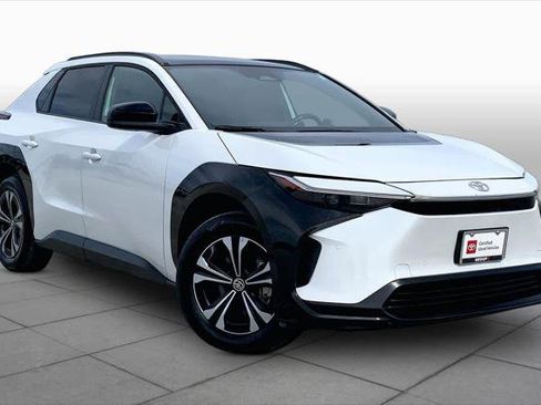 Certified 2025 Toyota bZ4X FWD w/ Weather Package image 2