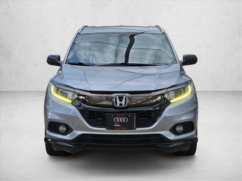 Used 2020 Honda HR-V Sport image 2