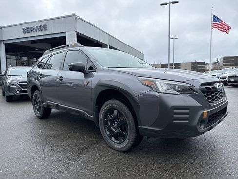 Used 2022 Subaru Outback Wilderness image 4