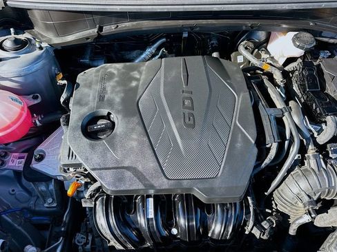 Used 2024 Kia Sportage LX image 28