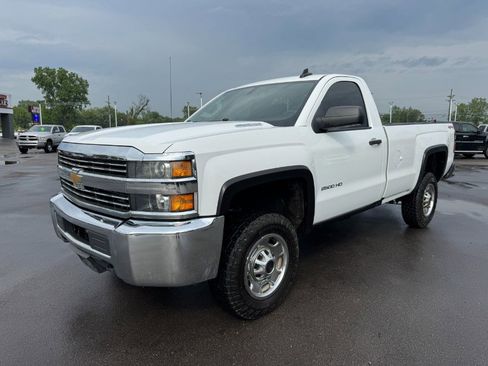 Used 2016 Chevrolet Silverado 2500 W/T w/ WT Convenience Package AWD/4WD image 1