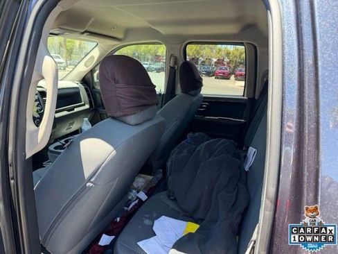 Used 2018 RAM 1500 Express RWD image 6