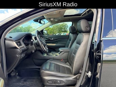 Used 2019 GMC Acadia Denali w/ Technology Package AWD/4WD image 8