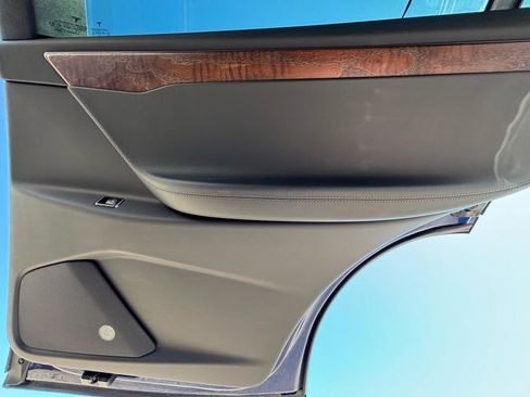 Used 2020 Tesla Model X Long Range image 17