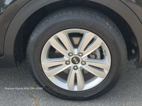 Used 2019 Kia Sportage LX image 11
