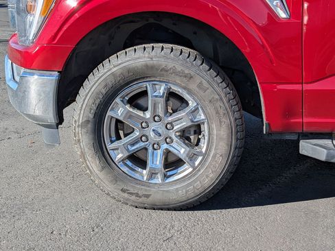 Used 2021 Ford F150 Lariat image 13