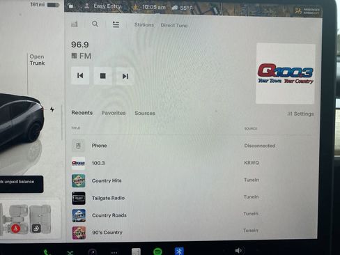 Used 2023 Tesla Model Y Performance image 16