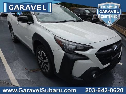 Used 2023 Subaru Outback Premium AWD/4WD image 1