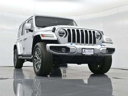 Used 2022 Jeep Wrangler Unlimited Sahara image 51