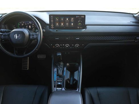 Used 2024 Honda Accord Sport image 10