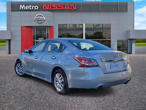 Used 2014 Nissan Altima 2.5 S image 4
