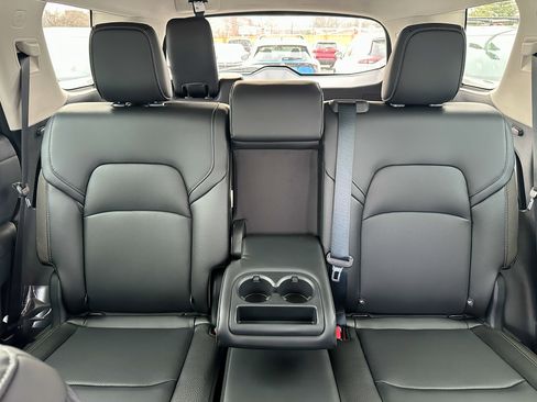 New 2026 Nissan Pathfinder SL image 35