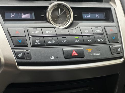 Used 2016 Lexus NX 200t FWD image 20