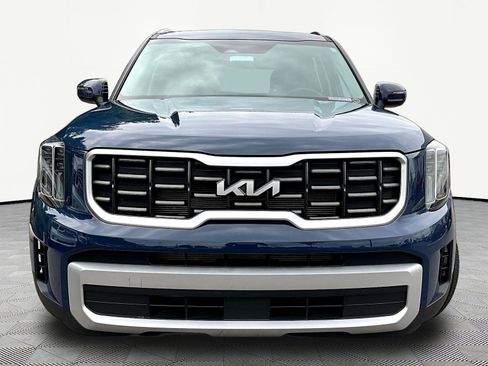 Used 2024 Kia Telluride S w/ S Sunroof Package AWD/4WD image 2