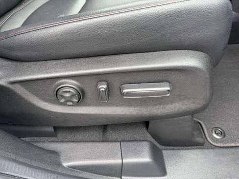 Used 2025 Honda Odyssey Sport-L image 22