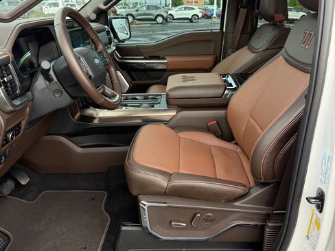 Used 2025 Ford F150 King Ranch AWD/4WD image 12