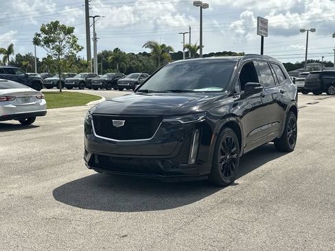 Used 2024 Cadillac XT6 Sport w/ LPO, Onyx Lite Package AWD/4WD image 5