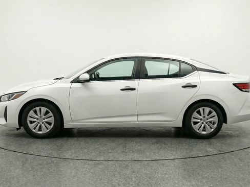 Used 2025 Nissan Sentra S FWD image 5