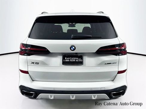 Used 2025 BMW X5 xDrive40i w/ M Sport Package AWD/4WD image 6