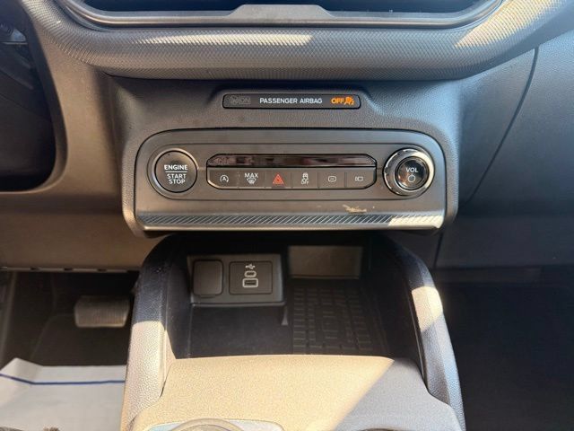 Used 2025 Ford Bronco Sport Big Bend w/ Convenience Package AWD/4WD image 29