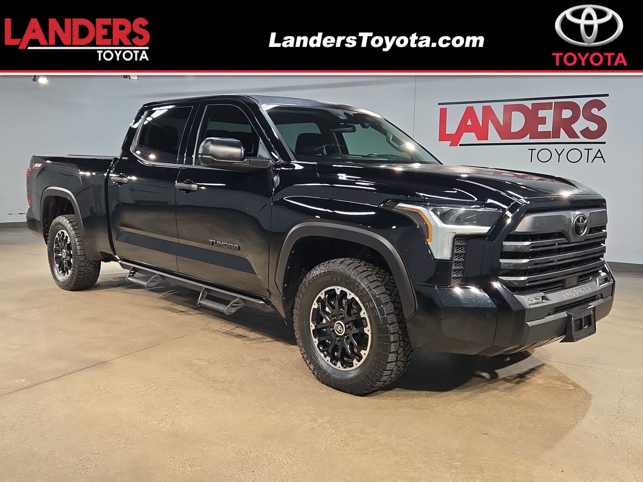 Used 2023 Toyota Tundra SR5 AWD/4WD image 1