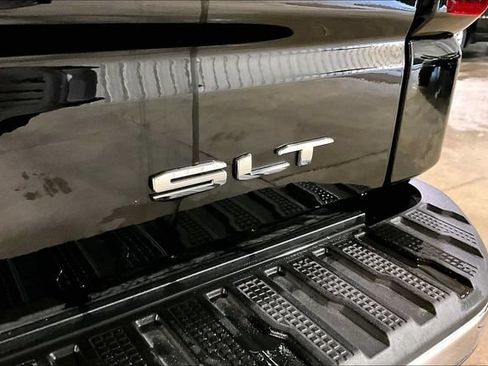 Used 2026 GMC Sierra 1500 SLT AWD/4WD image 26