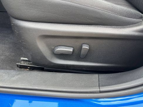 Used 2025 Nissan Altima 2.5 SV FWD image 22