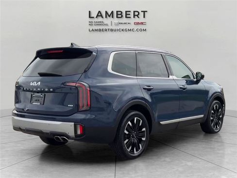 Used 2023 Kia Telluride SX AWD/4WD image 5