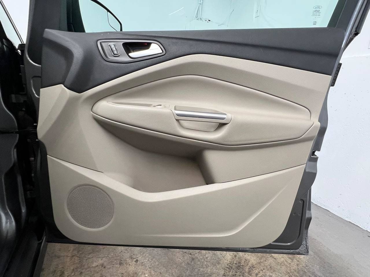 Used 2014 Ford C-MAX SEL w/ Equipment Group 302A FWD image 13