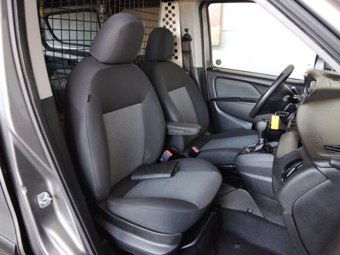 Used 2018 RAM ProMaster City Tradesman FWD image 13