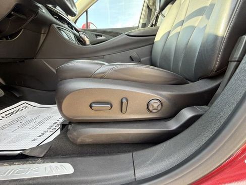 Used 2019 Buick Envision Essence AWD/4WD image 24