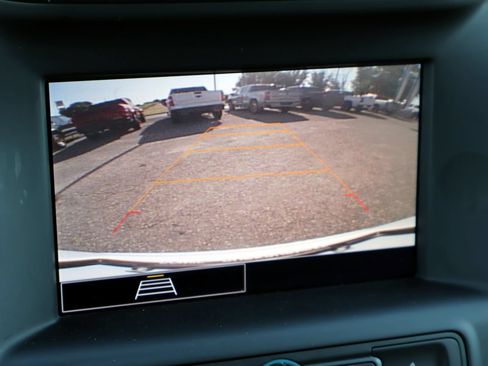 Used 2024 GMC Terrain SLE FWD image 19