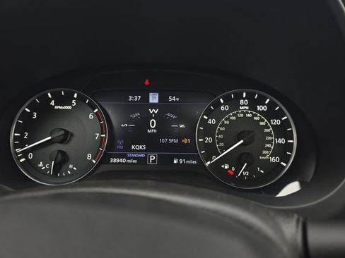 Used 2021 INFINITI QX50 Essential AWD/4WD image 22